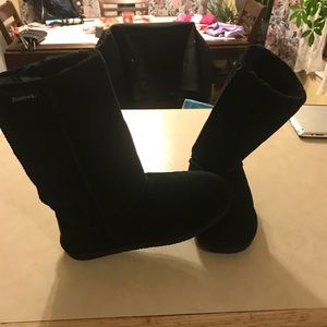 Women’s Size 8 Bear Paw Boots Black